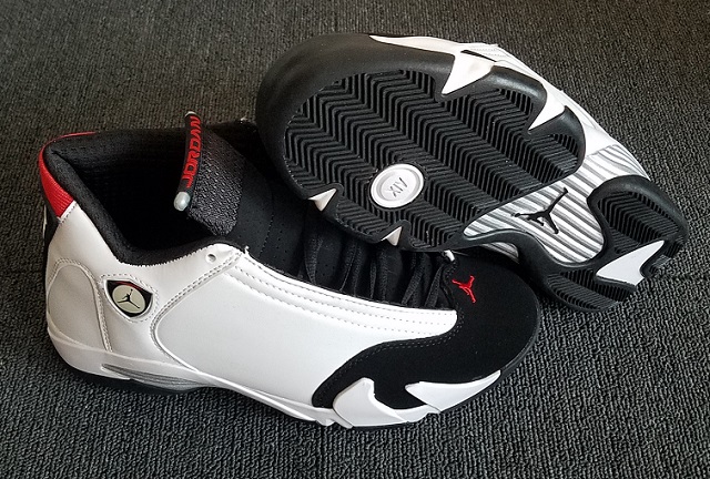 Air Jordan Retro 14 Black Toe